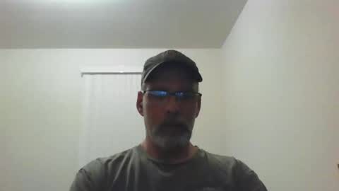 Snapshot of mustang_daddy chatting on 11/08/25, 01:39 307MountainMan online show from 11/08/25, 01:39
