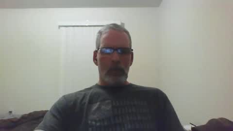 Snapshot of mustang_daddy chatting on 11/15/25, 02:09 307MountainMan online show from 11/15/25, 02:09