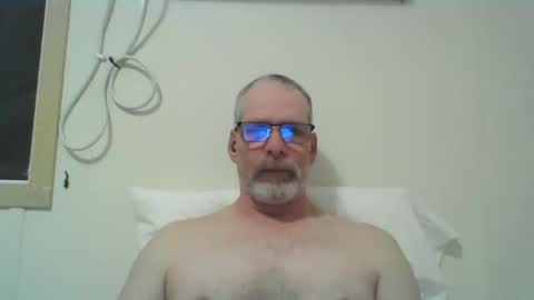 Snapshot of mustang_daddy chatting on 02/21/26, 01:01 307MountainMan online show from 02/21/26, 01:01