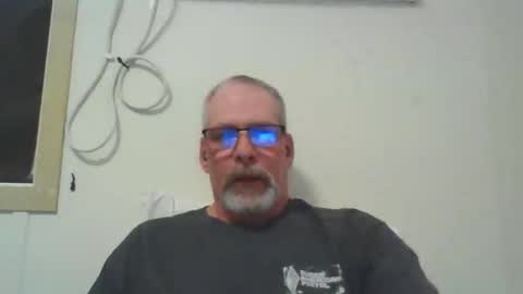 Snapshot of mustang_daddy chatting on 02/28/26, 05:41 307MountainMan online show from 02/28/26, 05:41