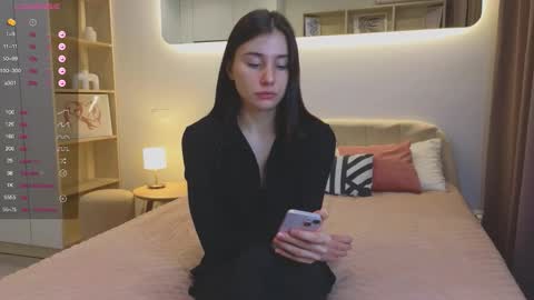 Im Marine online show from 11/12/25, 06:41