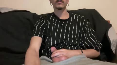 Snapshot of muupp69 chatting on 12/01/24, 05:46 muupp69 online show from 12/01/24, 05:46