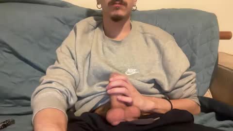 Snapshot of muupp69 chatting on 12/19/24, 05:18 muupp69 online show from 12/19/24, 05:18