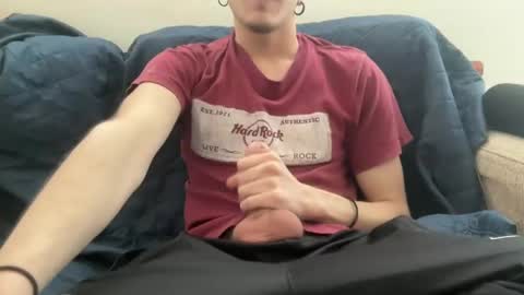 Snapshot of muupp69 chatting on 02/06/25, 02:04 muupp69 online show from 02/06/25, 02:04