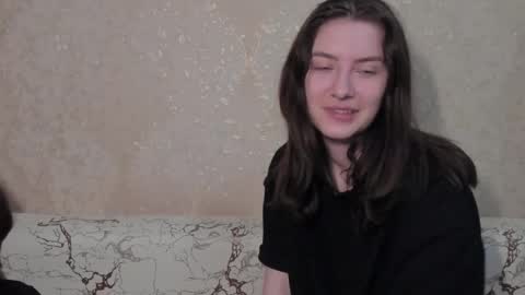 cute couple online show from 03/11/26, 10:05