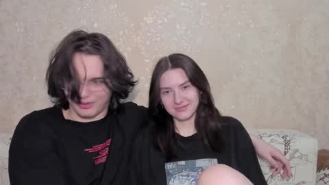 cute couple online show from 03/12/26, 08:26