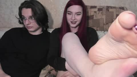 cute couple online show from 04/01/26, 03:09