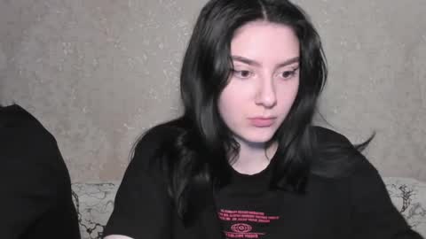 cute couple online show from 04/08/26, 04:51