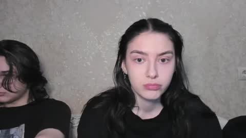 cute couple online show from 04/20/26, 06:09