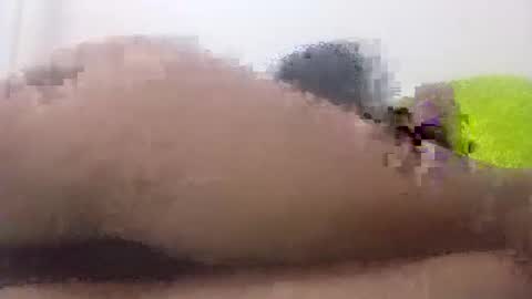muzungulovers online show from 10/28/25, 06:17