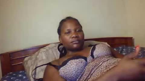 mwekas568403 online show from 10/06/25, 03:15