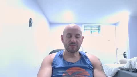 Snapshot of mworlton9 chatting on 05/08/26, 04:45 Maximus online show from 05/08/26, 04:45
