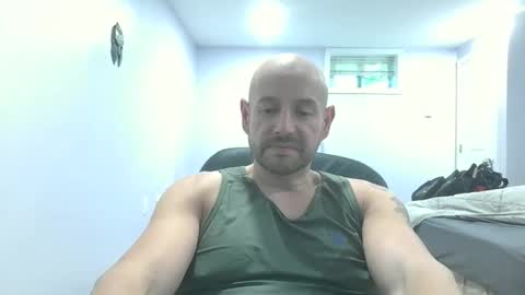 Snapshot of mworlton9 chatting on 05/09/26, 08:36 Maximus online show from 05/09/26, 08:36