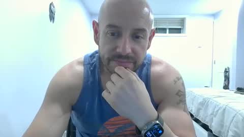 Snapshot of mworlton9 chatting on 05/26/26, 01:45 Maximus online show from 05/26/26, 01:45