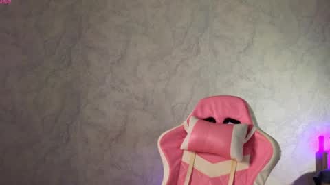 Mary online show from 03/29/26, 07:25