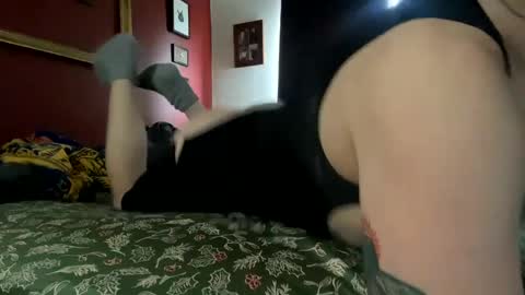 Snapshot of mxscary chatting on 02/05/25, 06:04 mxscary online show from 02/05/25, 06:04