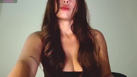 miss beauty coming 96 2300 online show from 11/17/25, 02:17