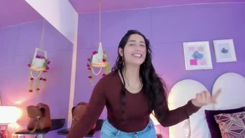 my_aleja_ online show from 09/19/25, 01:01