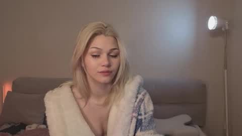 April online show from 03/06/26, 08:05