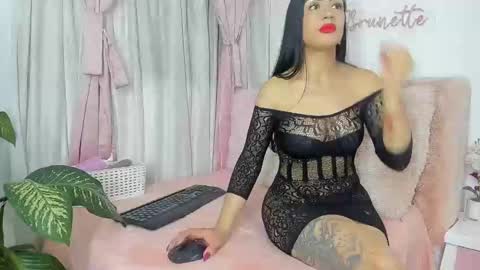 Snapshot of my_brunetteee chatting on 02/04/25, 01:34 my_brunetteee online show from 02/04/25, 01:34