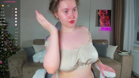 Snapshot of my_emmy chatting on 01/31/25, 08:54 Emmy online show from 01/31/25, 08:54