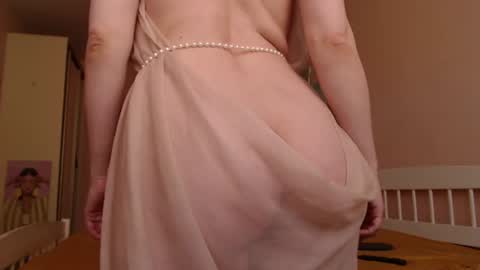 Snapshot of my_hannah chatting on 06/20/26, 03:04 Hannah welcome online show from 06/20/26, 03:04