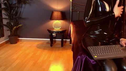 Snapshot of my_maite chatting on 01/30/25, 03:08 Maite online show from 01/30/25, 03:08
