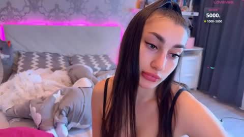 Naomi online show from 07/06/26, 06:54