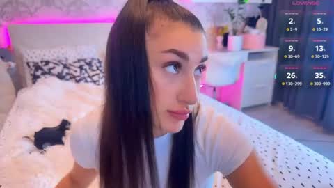 Naomi online show from 07/20/26, 07:49