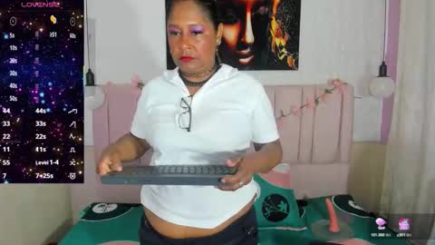 Snapshot of mya_blaze chatting on 10/11/25, 12:58 mya_blaze online show from 10/11/25, 12:58