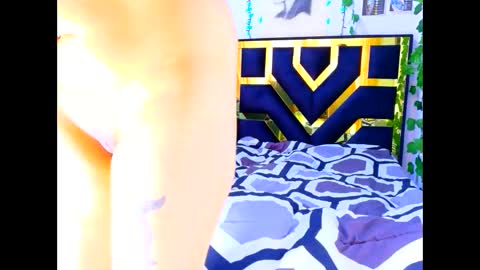 miagosling  NTMU  Dont forget follow me  online show from 09/23/25, 01:36