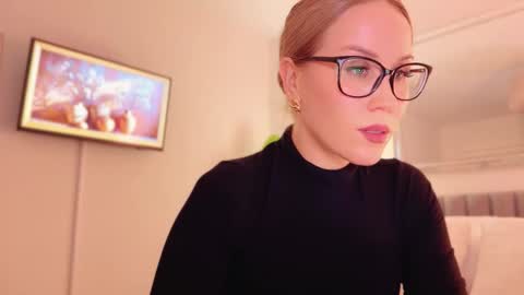 Mya-be Yours P online show from 02/21/26, 08:32