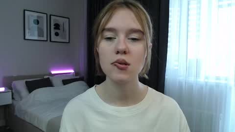 Lana online show from 05/21/26, 11:06