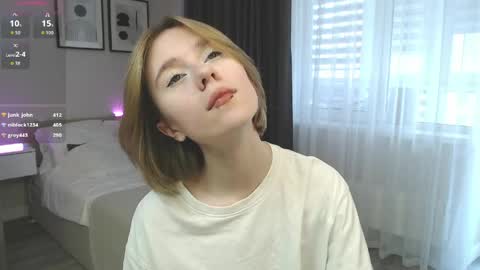 Lana online show from 05/27/26, 11:07