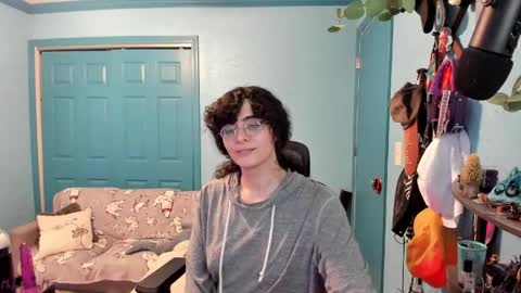 Grace online show from 04/15/26, 06:37