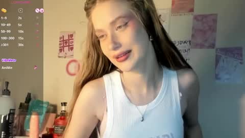 Snapshot of mychloecute chatting on 05/25/26, 08:59 chloe online show from 05/25/26, 08:59