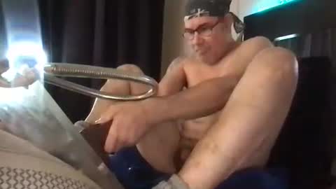 myeviltwin444 online show from 11/26/25, 01:39