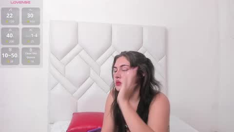 LINDA  AND EMILIO online show from 04/26/26, 05:27