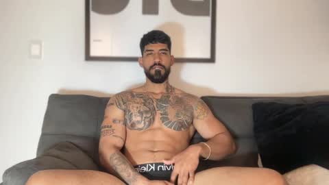 Myke esthetic online show from 12/10/24, 04:02