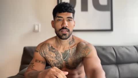 Myke esthetic online show from 01/02/25, 09:07