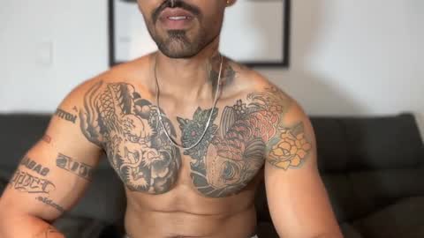 Myke esthetic online show from 01/11/25, 02:09