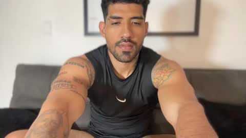 Myke esthetic online show from 01/24/25, 03:22