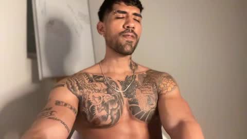 Myke esthetic online show from 02/02/25, 04:48