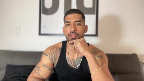 Myke esthetic online show from 02/08/25, 02:26