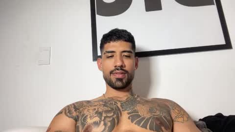 Myke esthetic online show from 09/13/25, 12:21