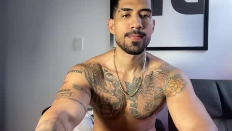 Myke esthetic online show from 10/08/25, 09:56