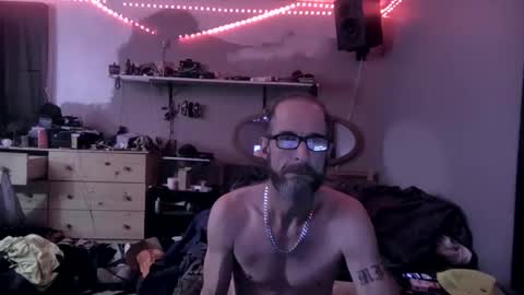 mykedong online show from 11/27/25, 07:10