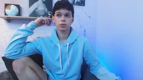 Mykel   online show from 12/05/25, 02:14