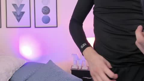 Mykel   online show from 04/24/26, 02:30