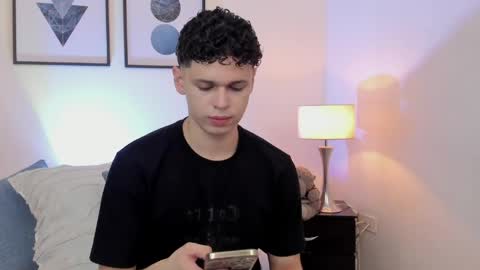 Mykel   online show from 04/25/26, 01:14